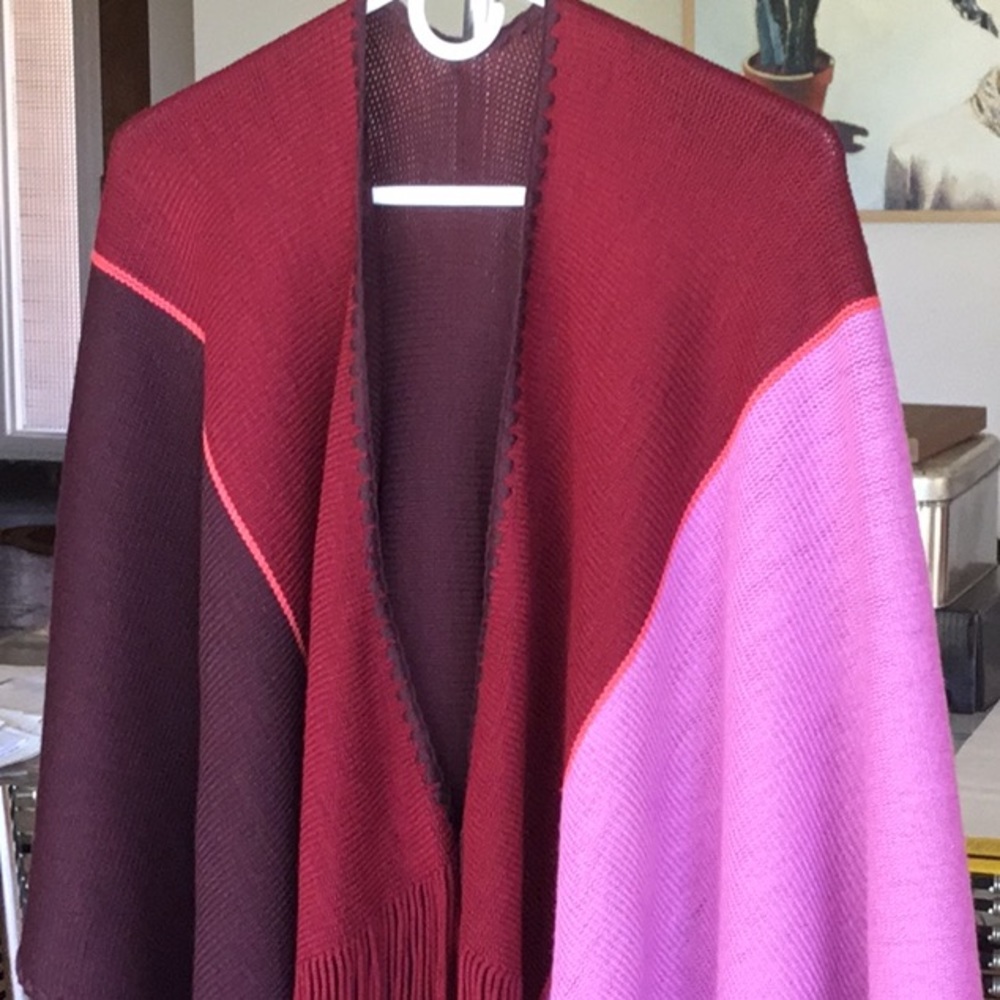 Rene Derhy, wrap shawl